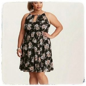 TORRID | Floral Halter Neck Chiffon Dress